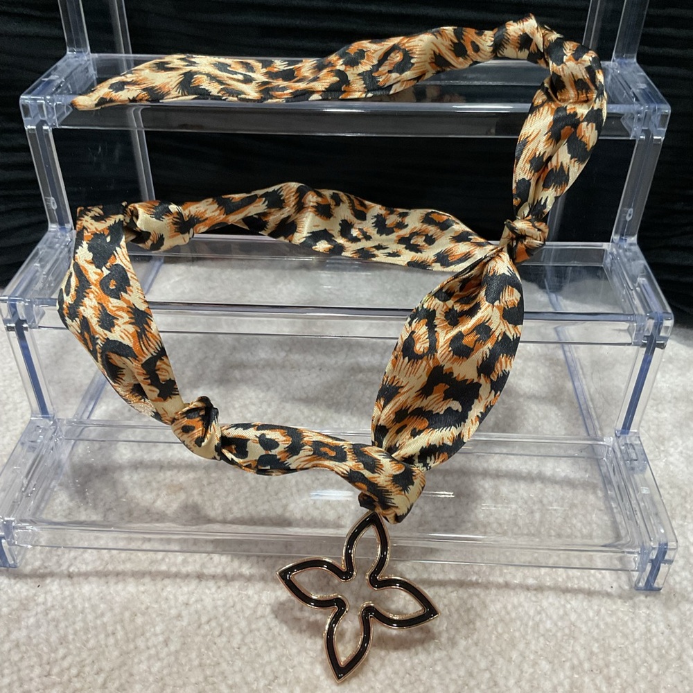 Leopard Print Silk-Style Scarf Necklace with Petal Pendant